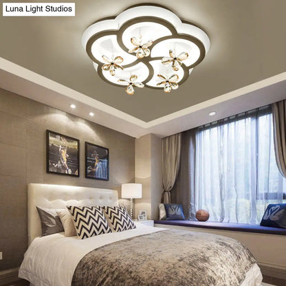 DecorBites™ DecorBites™ Contemporary LED Acrylic Flushmount Lamp - White Flower/Cloud/Moon Design for Bedroom