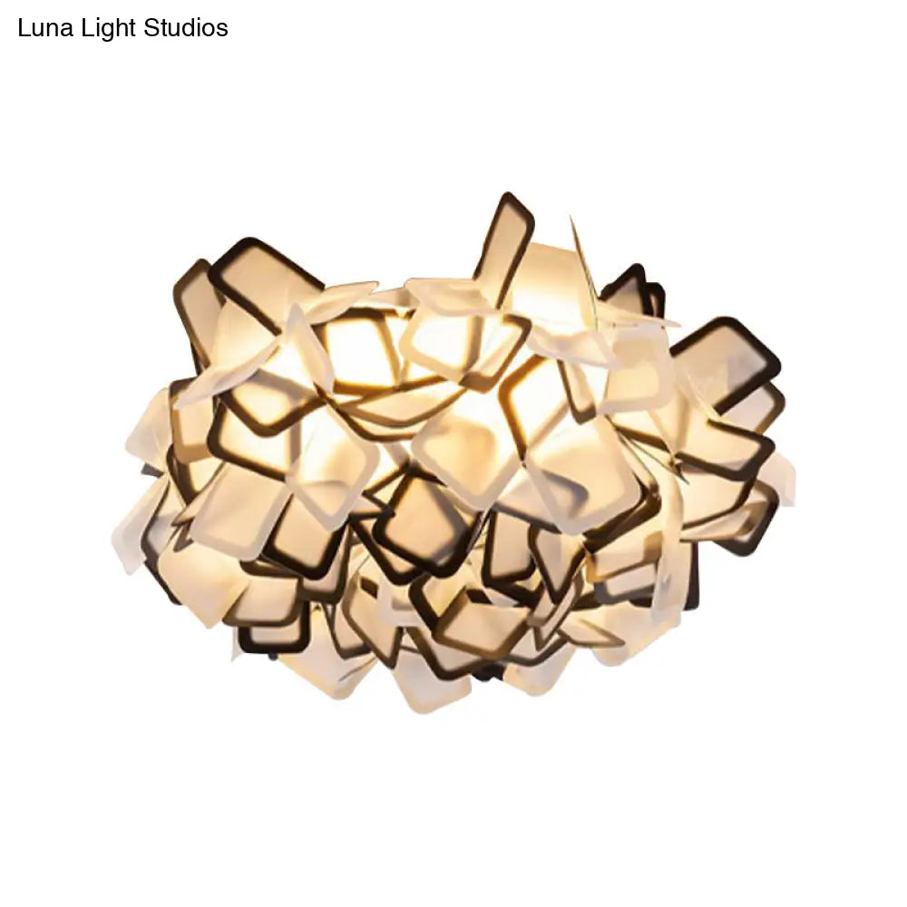 Lámpara de techo empotrada DecorBites™ contemporánea con diseño de flor en flor, LED, acrílica, en blanco/negro/azul