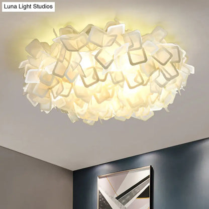 Lámpara de techo empotrada DecorBites™ contemporánea con diseño de flor en flor, LED, acrílica, en blanco/negro/azul