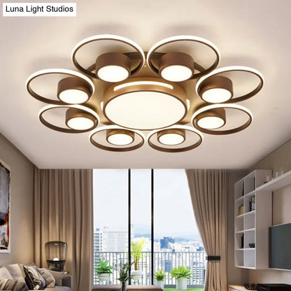 Lámpara de techo LED contemporánea DecorBites™ con pantalla acrílica. Disponible en luz cálida/blanca. Luminaria de montaje empotrado de 2/4/6 luces en diseño redondo marrón.