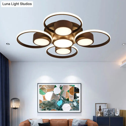 Lámpara de techo LED contemporánea DecorBites™ con pantalla acrílica. Disponible en luz cálida/blanca. Luminaria de montaje empotrado de 2/4/6 luces en diseño redondo marrón.
