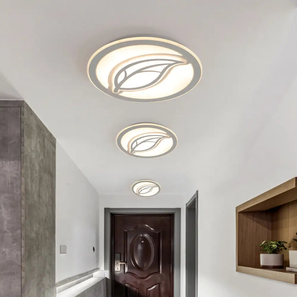 DecorBites™ DecorBites™ Contemporary LED Hallway Flush Mount Ceiling Light in White with Leaf Pattern - Available in 3 sizes