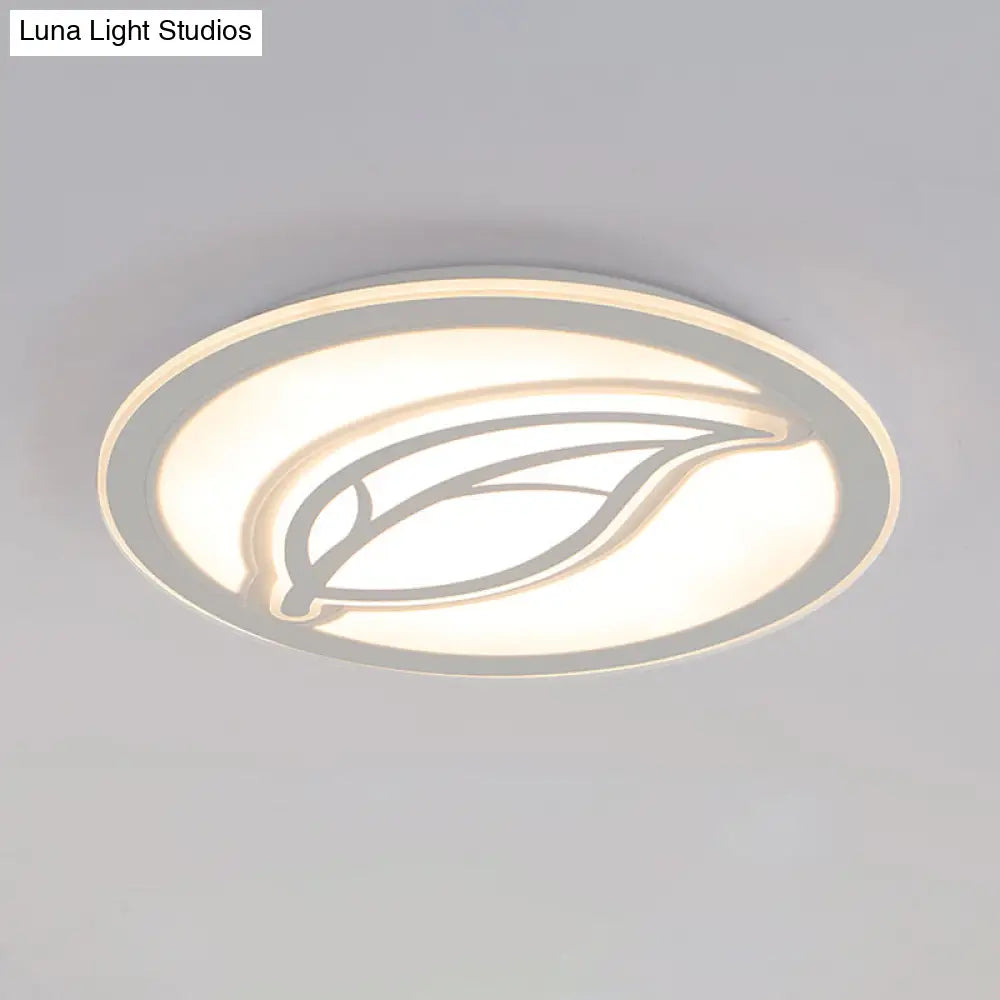 DecorBites™ DecorBites™ Contemporary LED Hallway Flush Mount Ceiling Light in White with Leaf Pattern - Available in 3 sizes