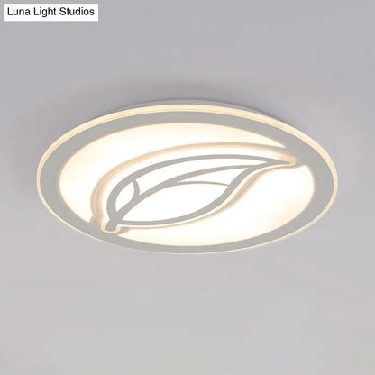 DecorBites™ DecorBites™ Contemporary LED Hallway Flush Mount Ceiling Light in White with Leaf Pattern - Available in 3 sizes