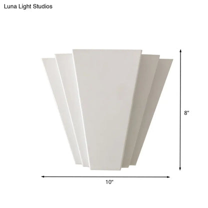 Aplique de pared LED contemporáneo DecorBites™ de hierro, blanco, montaje empotrado en sector - Iluminación blanca/cálida