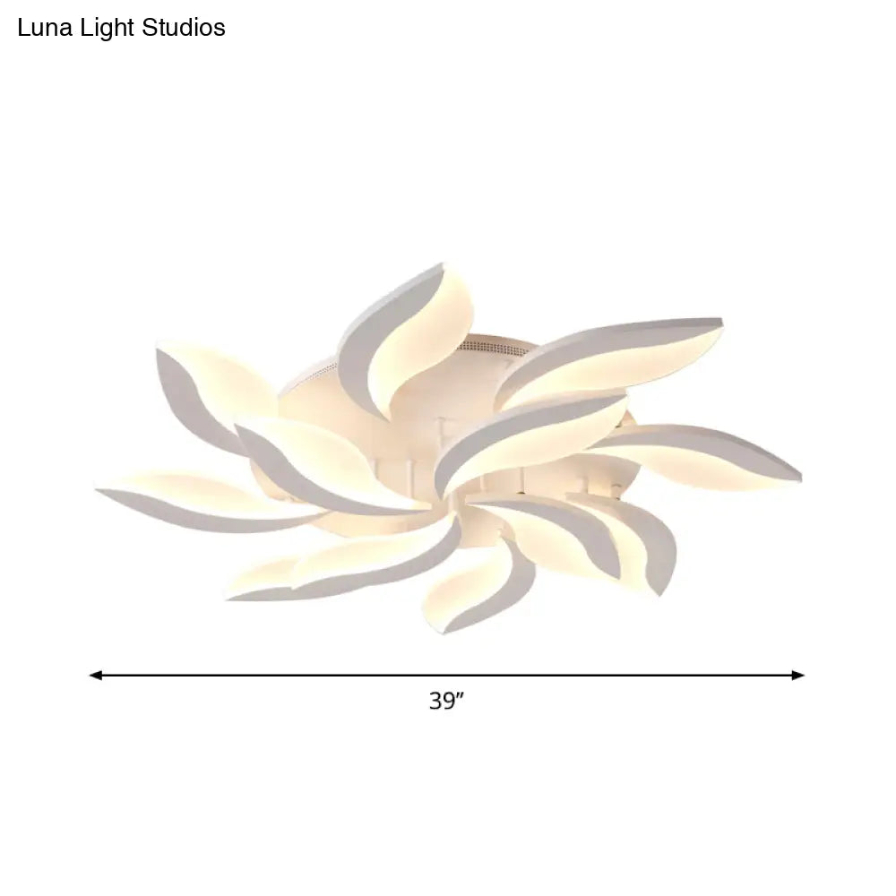 DecorBites™ DecorBites™ Contemporary LED Leaf Shaped Flushmount Lighting with Acrylic Diffuser - 3/12/15 Lights, White