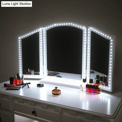 Lámpara de tocador LED contemporánea DecorBites™ - Iluminación lineal metálica para maquillaje en el dormitorio - Blanca