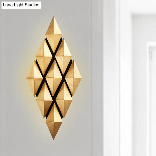 Lámpara de pared LED contemporánea DecorBites™ con pantalla metálica dorada en forma de diamante - Luz cálida/blanca, 23"/31" de ancho