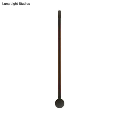 DecorBites™ DecorBites™ Contemporary LED Wall Sconce in Black/Gold - Metal Strip Living Room Lamp
