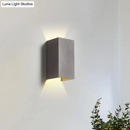 DecorBites™ DecorBites™ Contemporary LED Wall Sconce in Metal Gold/Coffee/Grey for Bedroom