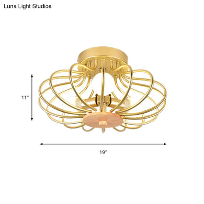 Lámpara de techo empotrada DecorBites™ Contemporary Melon en color dorado: perfecta para pasillos.