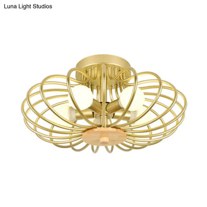 Lámpara de techo empotrada DecorBites™ Contemporary Melon en color dorado: perfecta para pasillos.