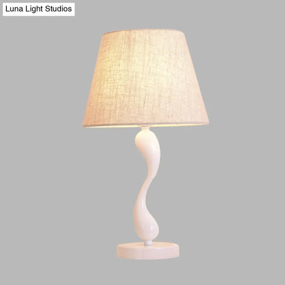 Contemporary Metal Bedside Lamp with Waving Nightstand Light, Flaxen Fabric Shade, and 1 Bulb
