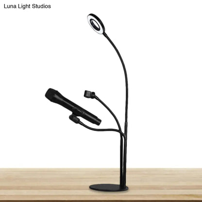 مصباح دائري معدني معاصر من DecorBites™ مزود بإضاءة LED USB ودعم للهاتف المحمول - لمسة نهائية سوداء أنيقة