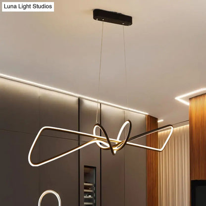 مجموعة إضاءة ديكوربايتس™ المعدنية المعاصرة لغرفة الطعام مع إضاءة جزيرة LED على شكل ربطة عنق