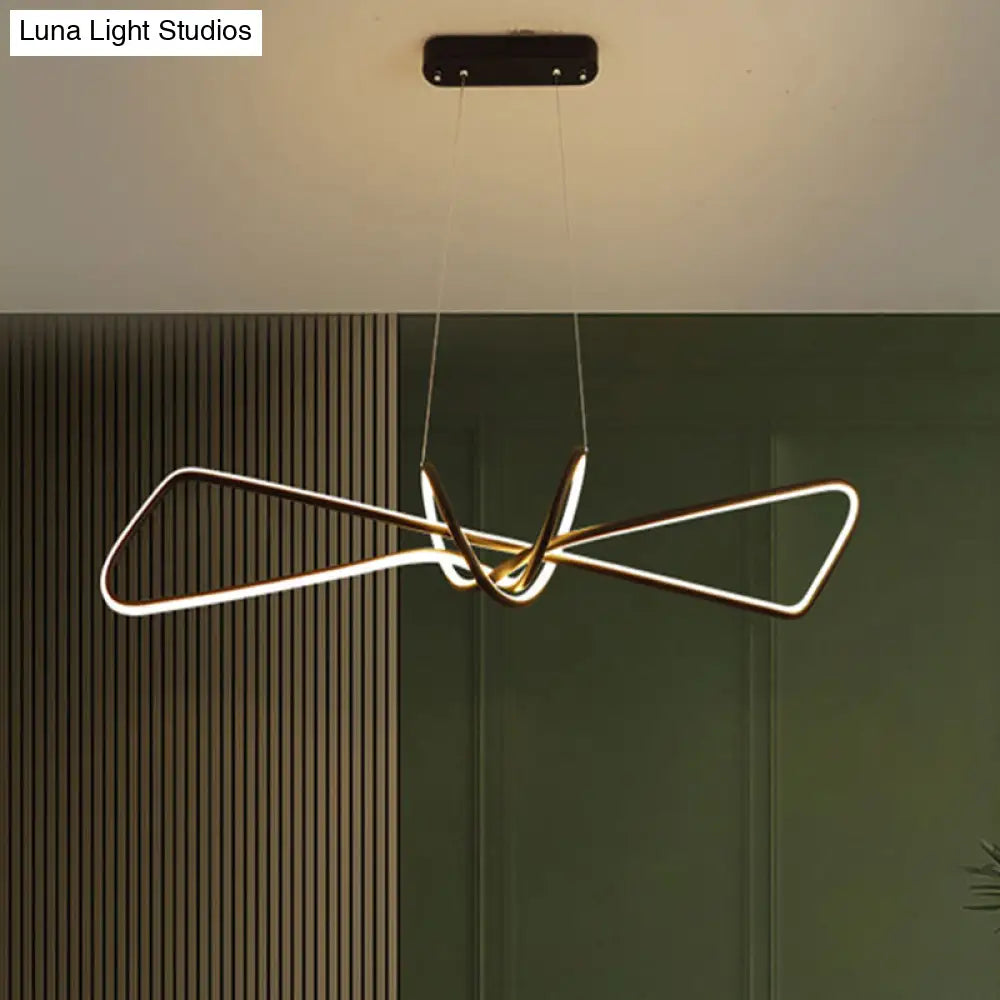 مجموعة إضاءة ديكوربايتس™ المعدنية المعاصرة لغرفة الطعام مع إضاءة جزيرة LED على شكل ربطة عنق