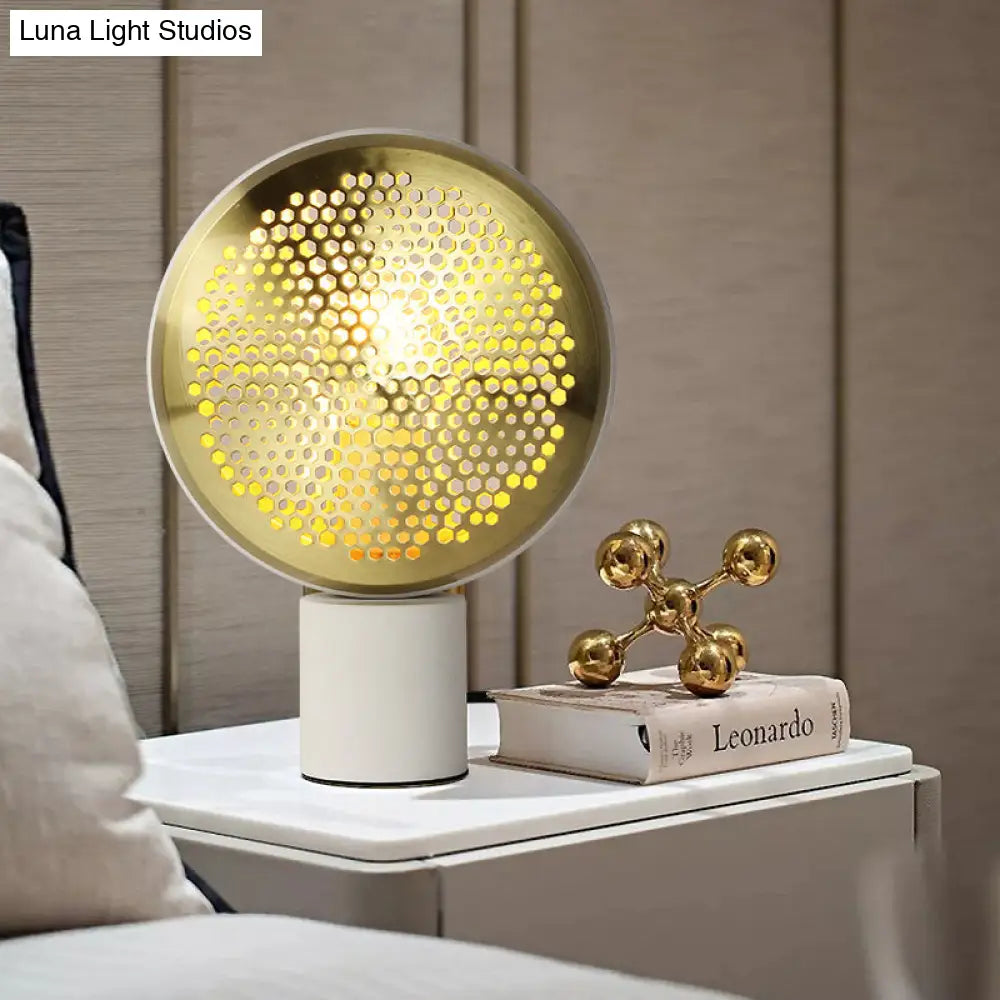 Lámpara de mesa contemporánea de malla metálica en forma de tambor, color oro/oro rosa - Lámpara de escritorio de 1 luz con cable de alimentación