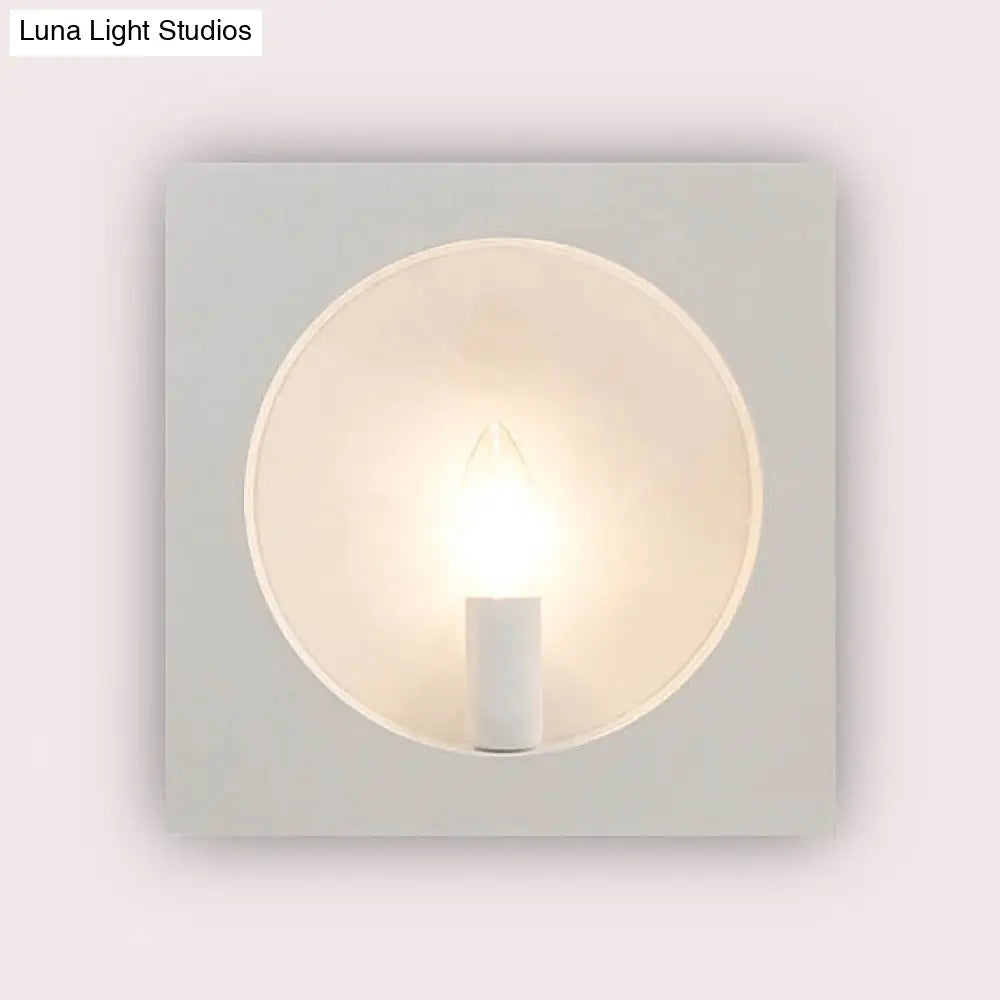 Aplique de pared contemporáneo DecorBites™ de metal con pantalla cuadrada/redondeada - Iluminación de baño de 1 luz en blanco y negro