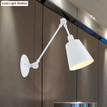 مصباح حائط معدني معاصر: ذراع قابل للتعديل، مصباح حائط مدبب لغرفة النوم باللون الأسود/الصدأ