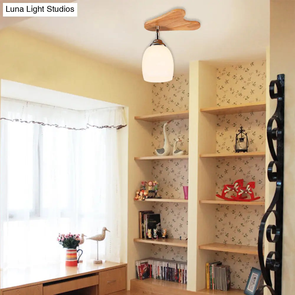 مصباح ديكوربايتس™ المعاصر المصنوع من زجاج الحليب مع مظلة خشبية - 1/3/4 ضوء، لمسة نهائية باللون البيج