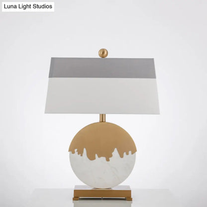 Contemporary Pagoda Fabric Table Light: Sleek Brass & White Nightstand Lamp, Round Base