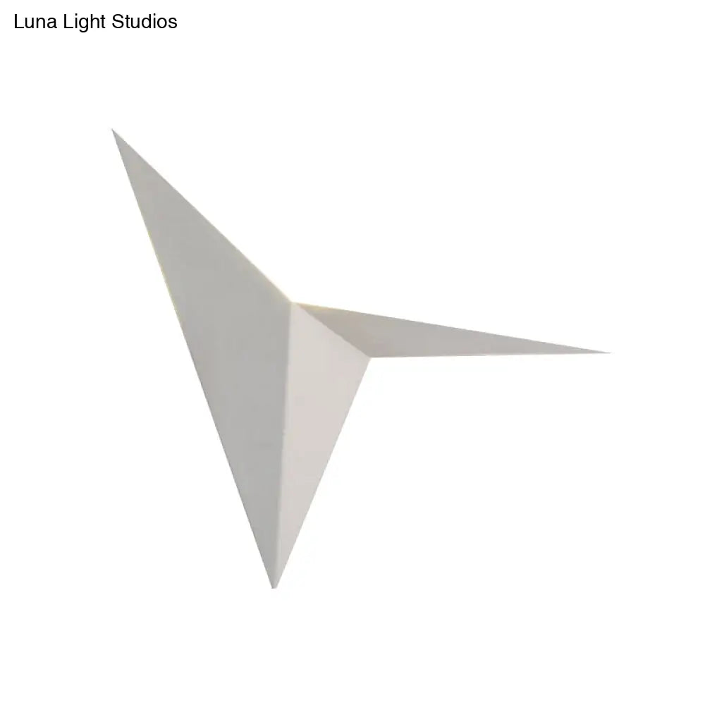 DecorBites™ DecorBites™ Contemporary Polygon Wall Sconce in Black/White Metal with LED Warm/White Lighting for Living Room