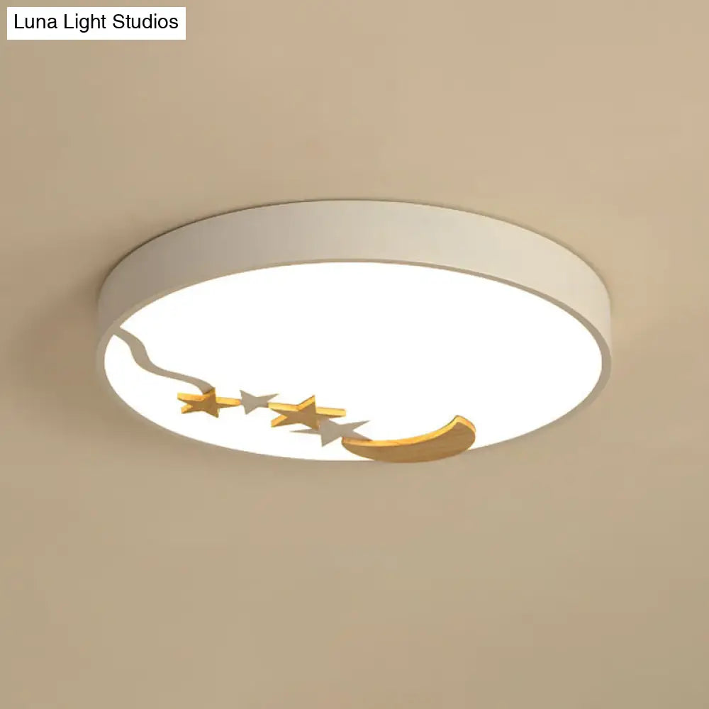 DecorBites™ DecorBites™ Contemporary Round Metal LED Close to Ceiling Lamp with Wooden Moon and Star Decoration - Grey/White/Green - 12"/16"/19.5" Diameter - White/Warm Light