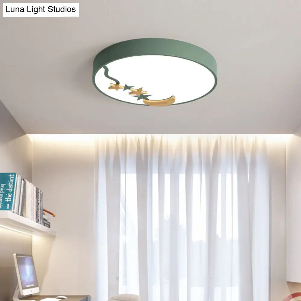 DecorBites™ DecorBites™ Contemporary Round Metal LED Close to Ceiling Lamp with Wooden Moon and Star Decoration - Grey/White/Green - 12"/16"/19.5" Diameter - White/Warm Light