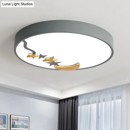 DecorBites™ DecorBites™ Contemporary Round Metal LED Close to Ceiling Lamp with Wooden Moon and Star Decoration - Grey/White/Green - 12"/16"/19.5" Diameter - White/Warm Light