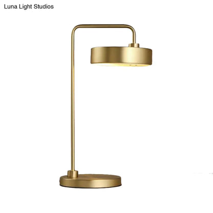 Contemporary Round Shade Desk Lamp - Metallic 1-Light Black/Gold Lighting for Bedroom