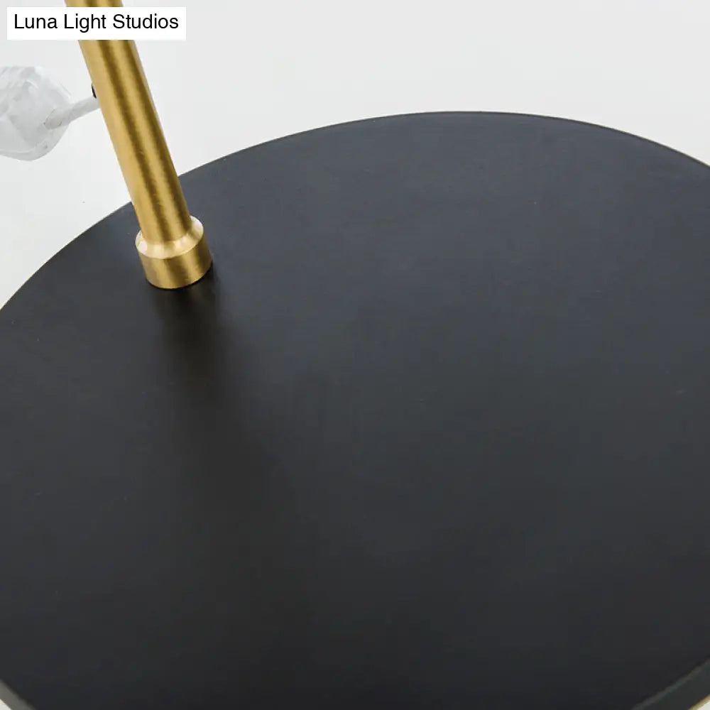 مصباح طاولة دائري عصري بذراع معدني لوضعه بجانب السرير أو على طاولة بجانب السرير