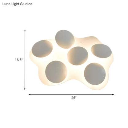 DecorBites™ DecorBites™ Contemporary Shell Acrylic LED Flushmount Ceiling Light in White for Living Room
