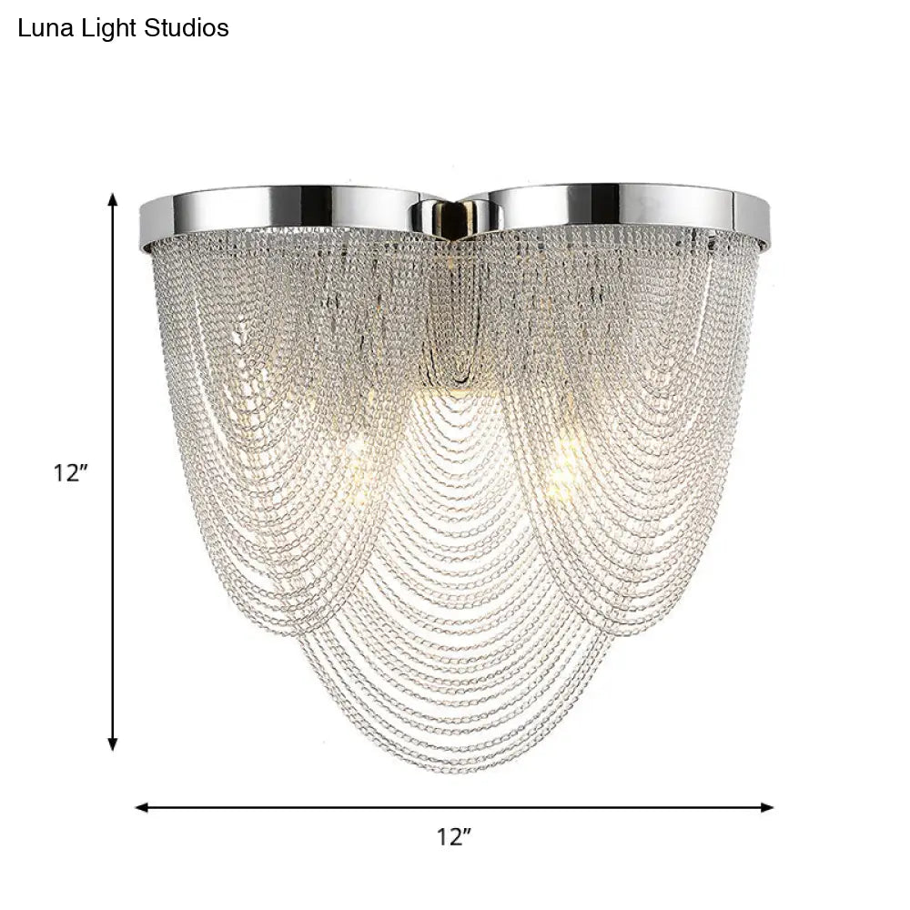 Aplique de pared metálico DecorBites™ contemporáneo con borlas plateadas para sala de estar - Lámpara de pared LED de 2 luces