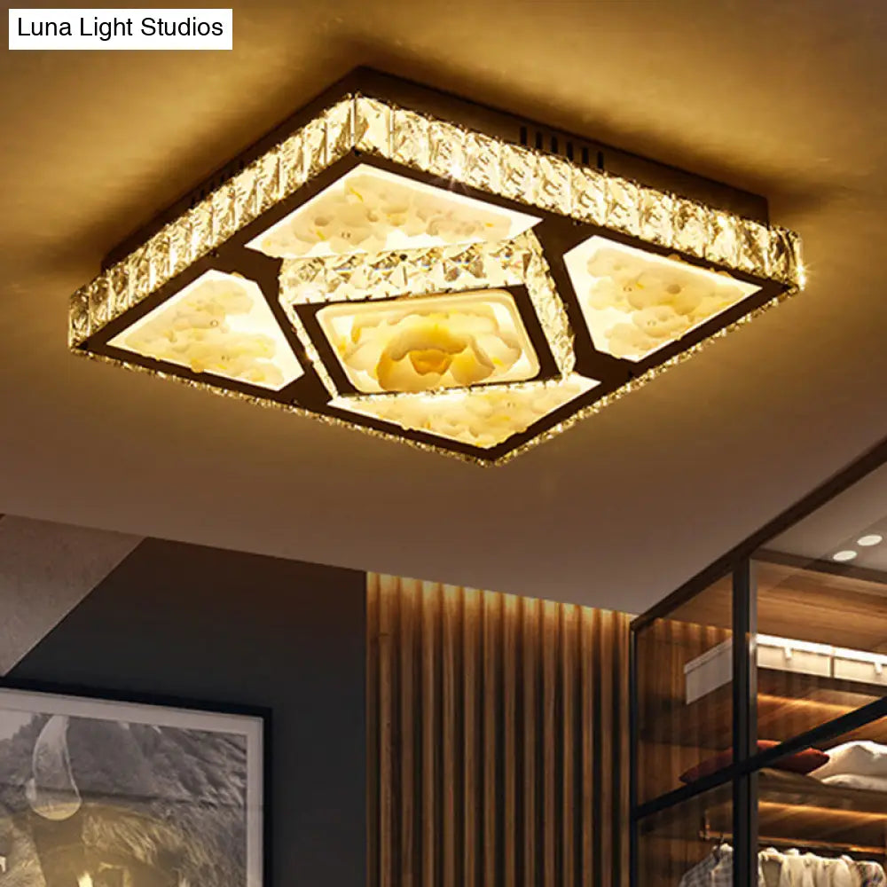 Lámpara de techo LED DecorBites™ contemporánea cuadrada con diseño de loto y bloque de cristal en cromo