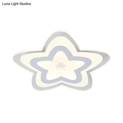 Lámpara de techo LED DecorBites™ Contemporary Star Slim en color blanco: ¡Perfecta para la sala de juegos!