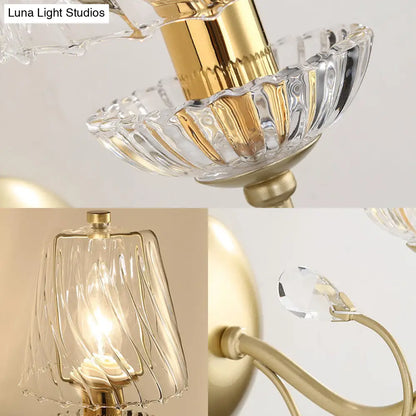 Aplique de pared DecorBites™ de cristal cónico con diseño contemporáneo y detalles de cristal - Dorado