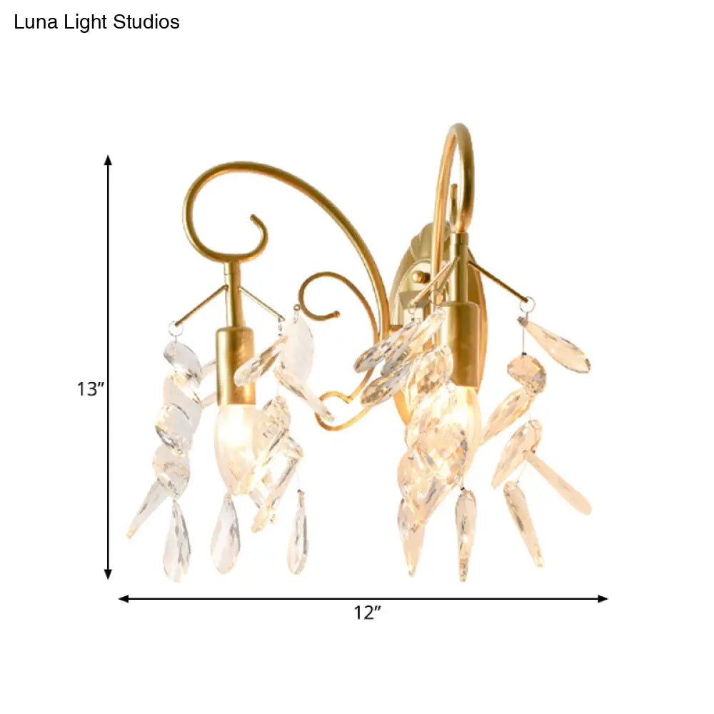 Lámpara de pared DecorBites™ contemporánea con forma de lágrima y cristales, con 2 apliques de latón para dormitorio