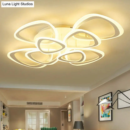 DecorBites™ DecorBites™ Contemporary Triangle LED Flush Mount Light for Living Room Ceiling in White Acrylic