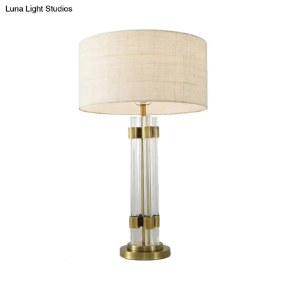 مصباح مكتبي معاصر من الكريستال الأبيض: مصباح طاولة أنيق بمصباح واحد لغرفة المعيشة