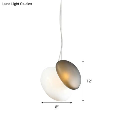 Lámpara colgante contemporánea de cristal blanco DecorBites™ para el techo del comedor