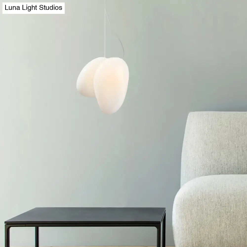 Lámpara colgante contemporánea de cristal blanco DecorBites™ para el techo del comedor