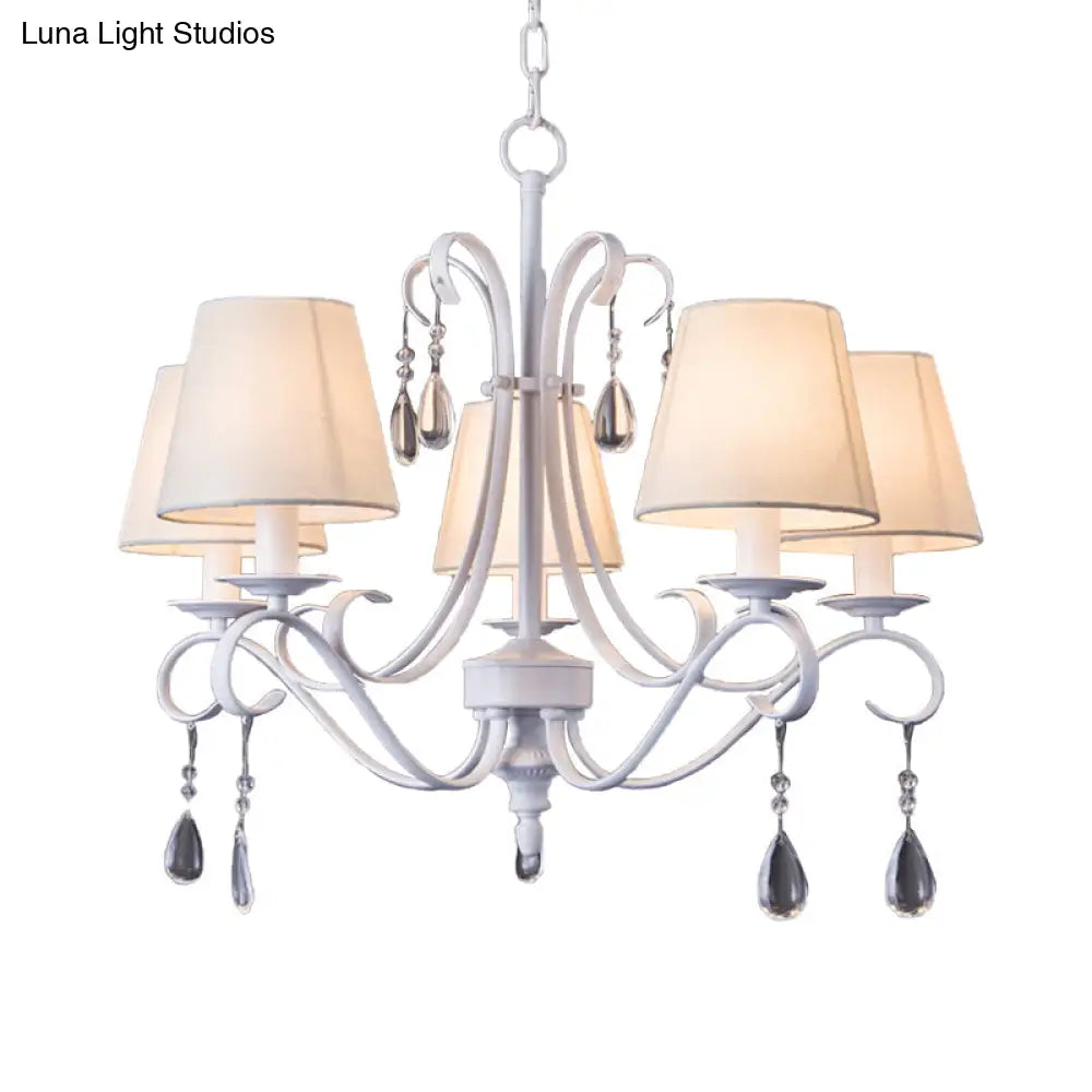 Lámpara colgante contemporánea blanca con gotas de cristal y pantalla de tela - Ideal para habitación de invitados, 5 bombillas