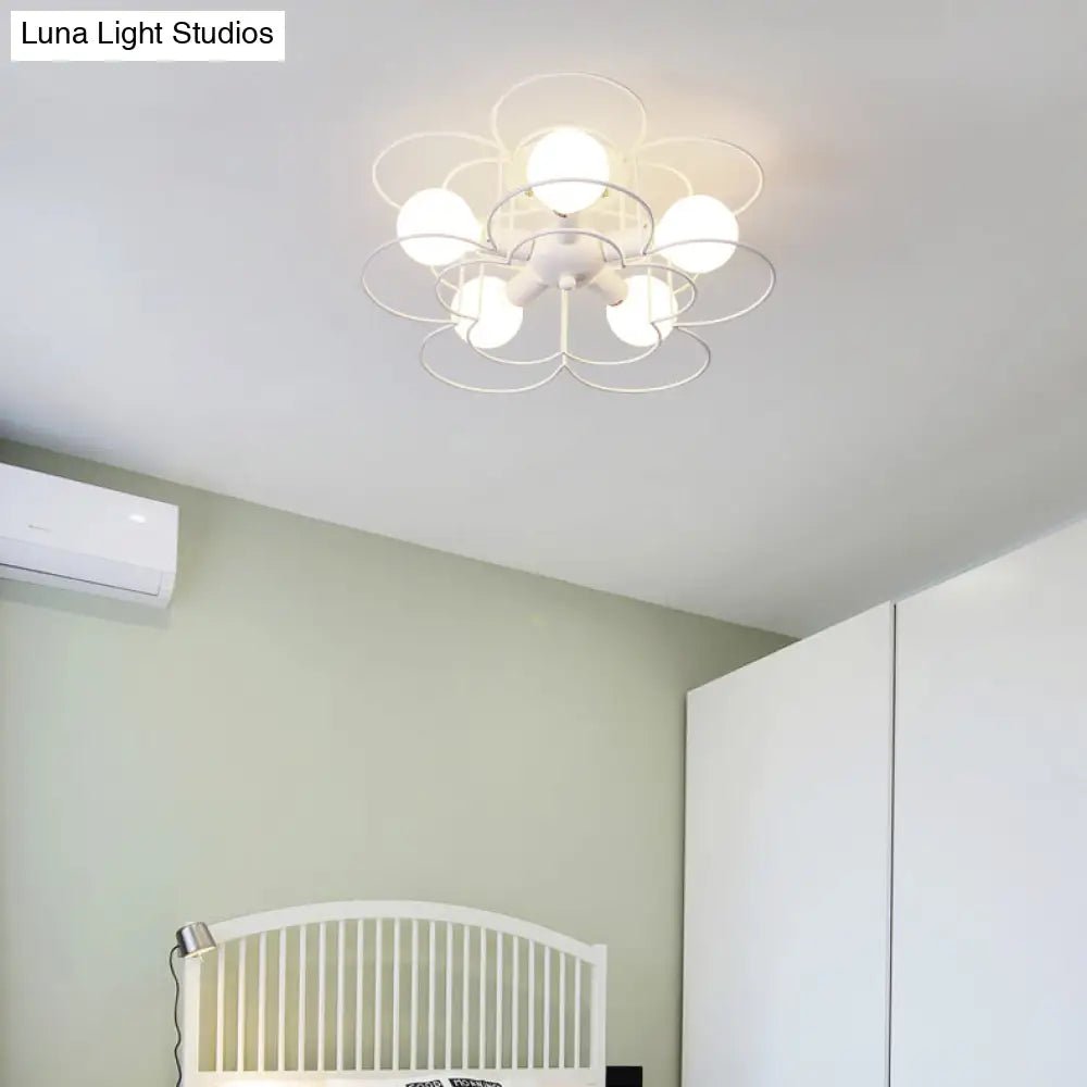 DecorBites™ DecorBites™ Contemporary White Wire Frame Ceiling Mount Light - Perfect for Living Rooms