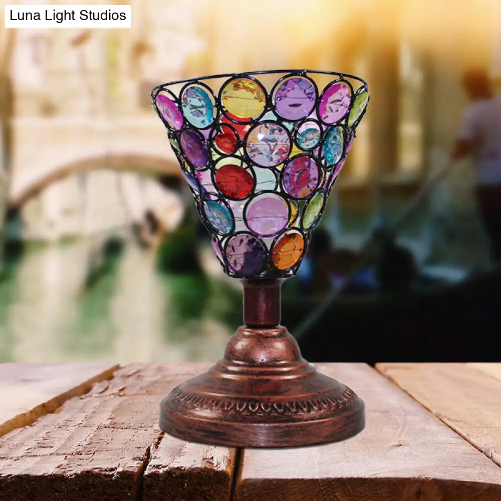 مصباح طاولة ليلية لغرفة النوم على شكل جرس/مخروط معدني نحاسي، إضاءة زخرفية لطاولة النوم، عرض 5.5 بوصة/6 بوصة