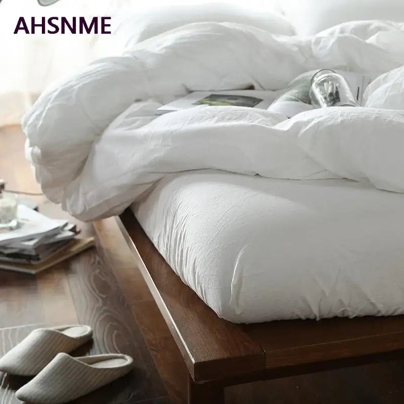 Decorbites™ 100% cotton white quilted duvet cover set with soft fluffy texture and subtle stitching in 50x75cm 50x70cm sizes