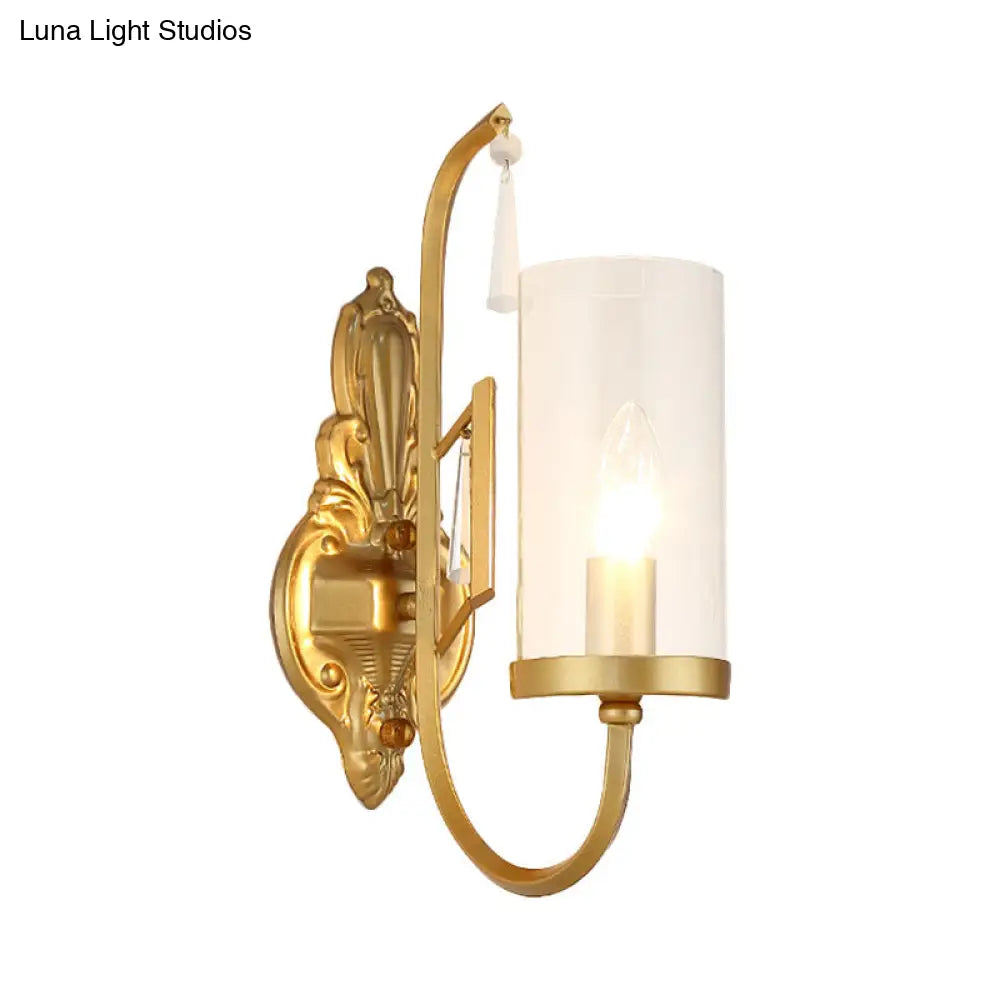 مصباح حائطي من الزجاج الشفاف الريفي بذراع منحني - إضاءة سطحية أسطوانية ذهبية لغرفة المعيشة