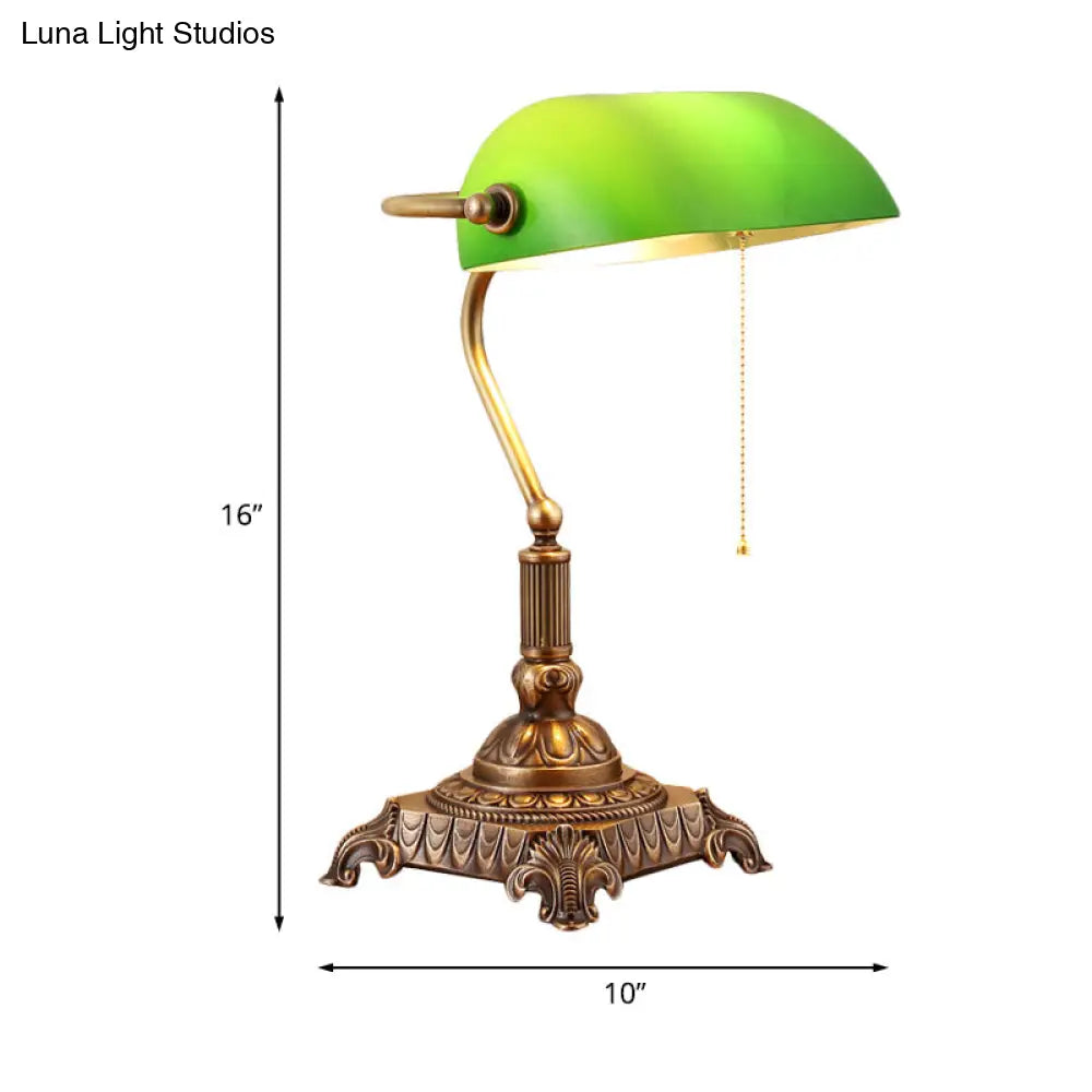 مصباح طاولة بجانب السرير من الزجاج باللون الأخضر الريفي مع سلسلة سحب لغرفة النوم - غطاء معدني قابل للطي، ضوء ليلي واحد