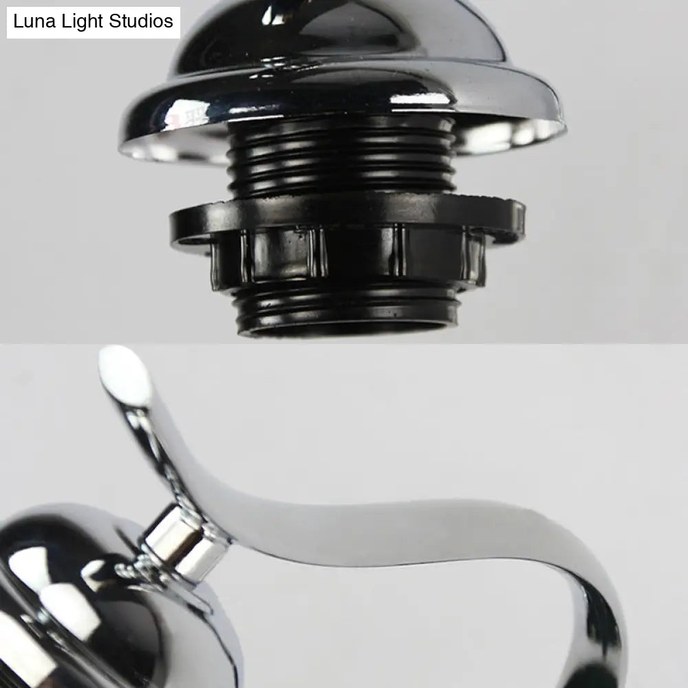 Country Stained Glass Wall Lamp: Scalloped Edged, 1 Light, White/Beige, Bedside Fixture