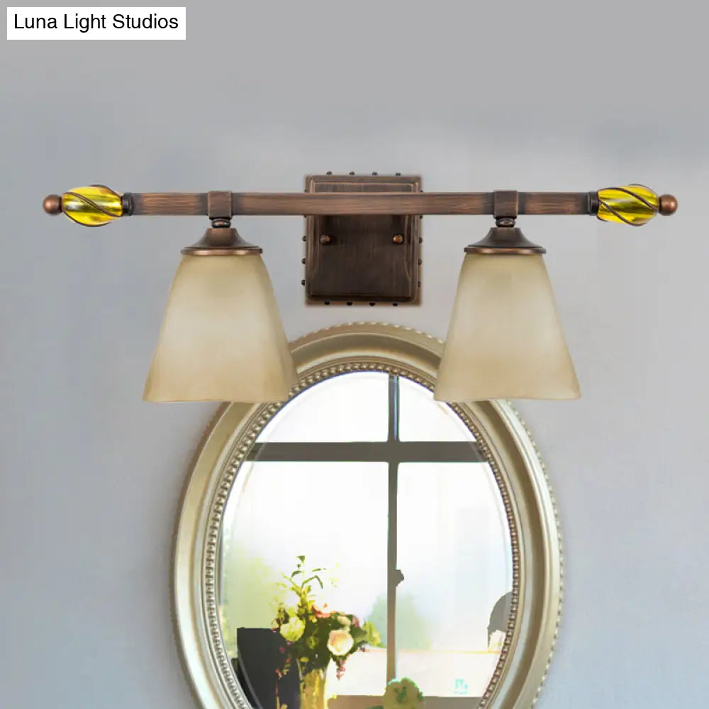 مصباح زينة من النحاس الأصفر بتصميم جرس مُقسّم إلى ألواح على الطراز الريفي - مصباح حائطي بإضاءة 2/3 لإضاءة الحمام