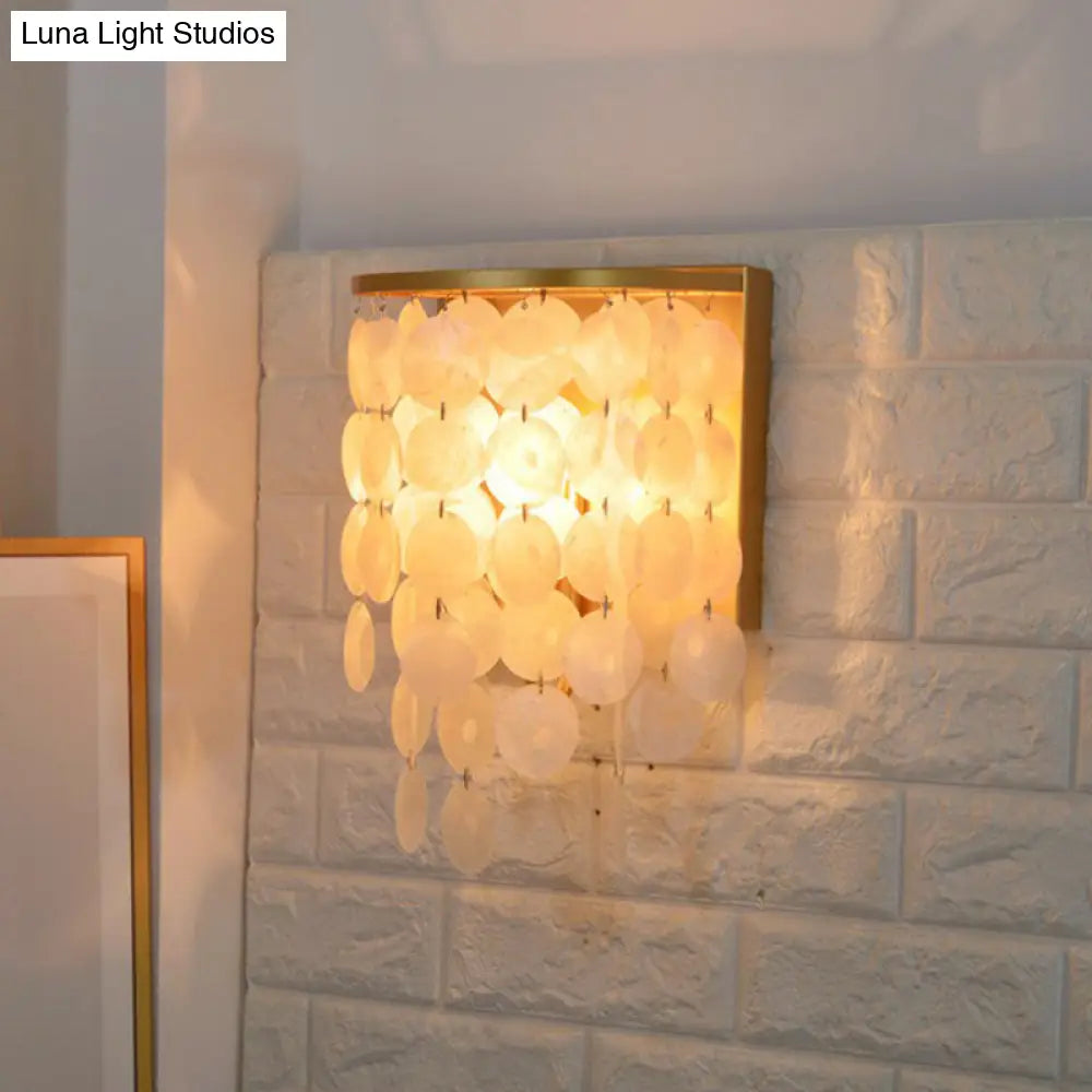 مصباح حائطي على الطراز الريفي مصنوع من صدفة ذهبية مع خيوط دائرية - مصباح حائط لغرفة النوم برأس واحد